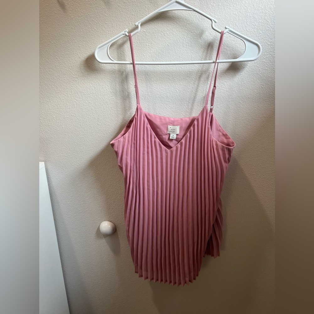A New Day Pink Pleated Spaghetti‎ Tank Top size Small.